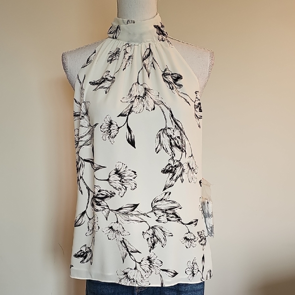 White House Black Market Floral Blouse - Black and Cream